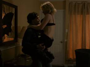 dana guenther add anna paquin hot scene photo