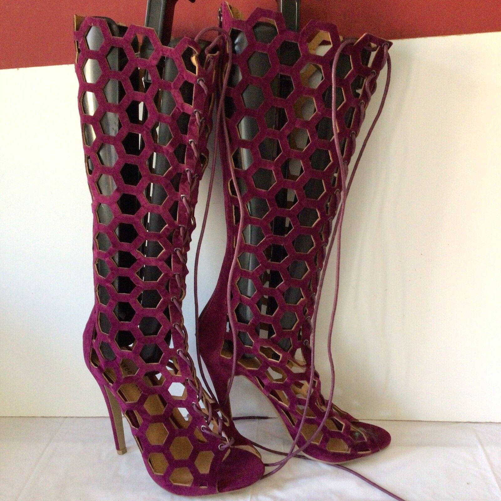 anne seivwright recommends Knee High Cage Boots