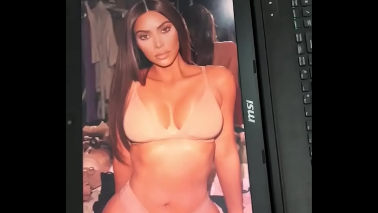 Kim Kardashian Cumshot eskorte jessheim