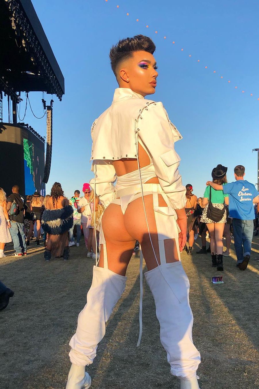 bea nunez recommends James Charles Booty
