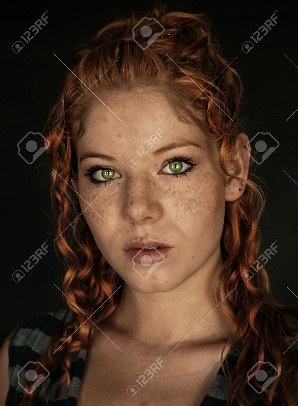 alden wheeler recommends Redhead Woman With Green Eyes