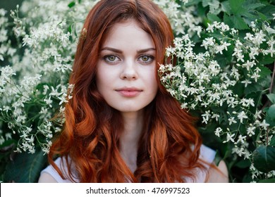 Green Eyed Red Head free sexchat