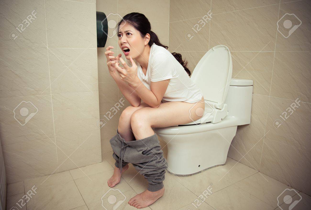 brad bonar add photo girl sit on toilet