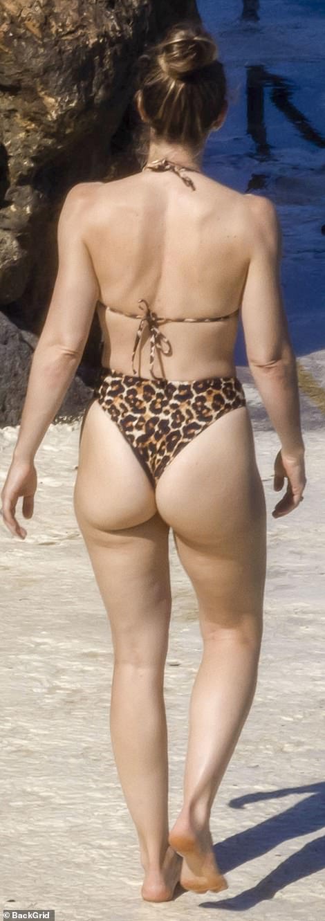 Jessica Biel In A Swimsuit fetish hamburg