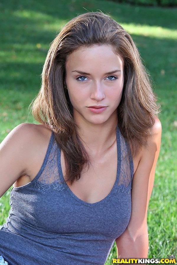 malena morgan no makeup