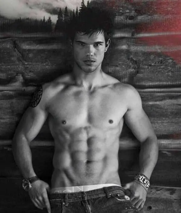 ben castleton recommends taylor lautner naked pictures pic