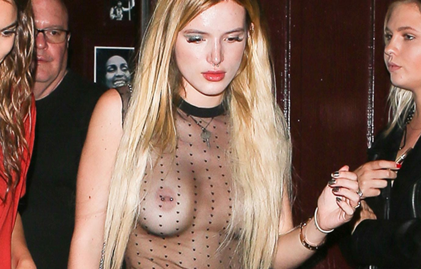 bonita ahrendse recommends Bella Thorne Toppless