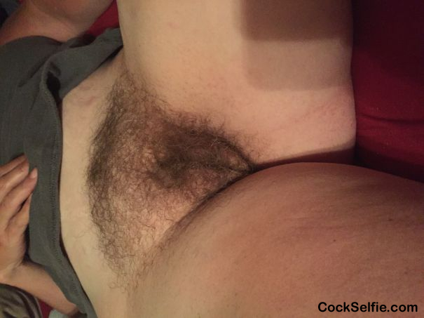 bev jefferson recommends hairy pussy selfie pic