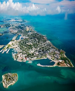 chelsea seamans recommends Key West Florida Backpage