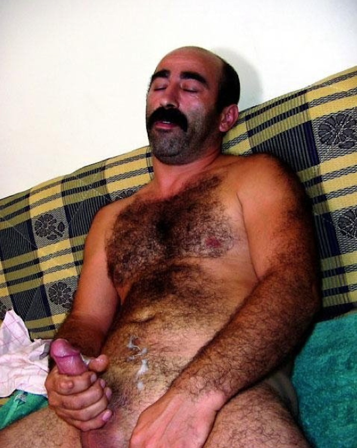 abhishek dutt share sexy arab men naked photos