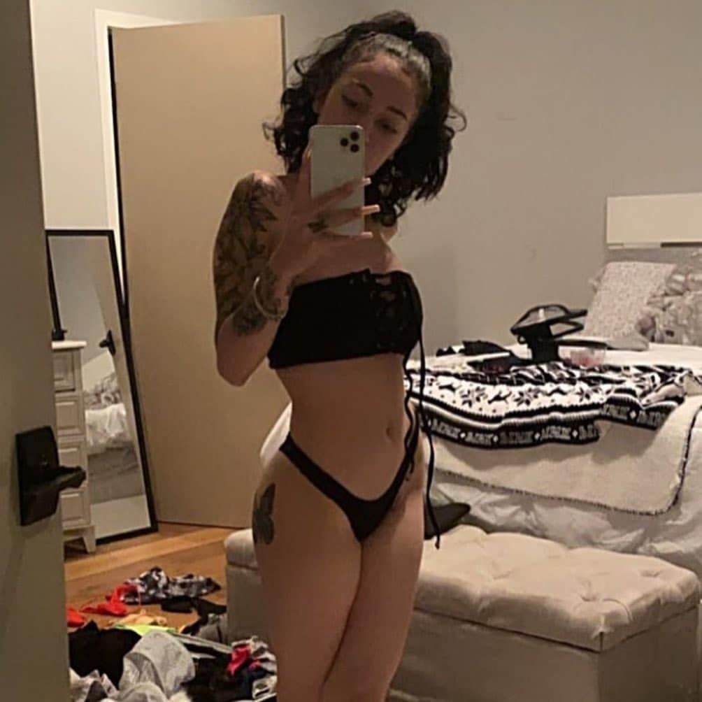 Swimming Suit Daniellebregoli fucks client