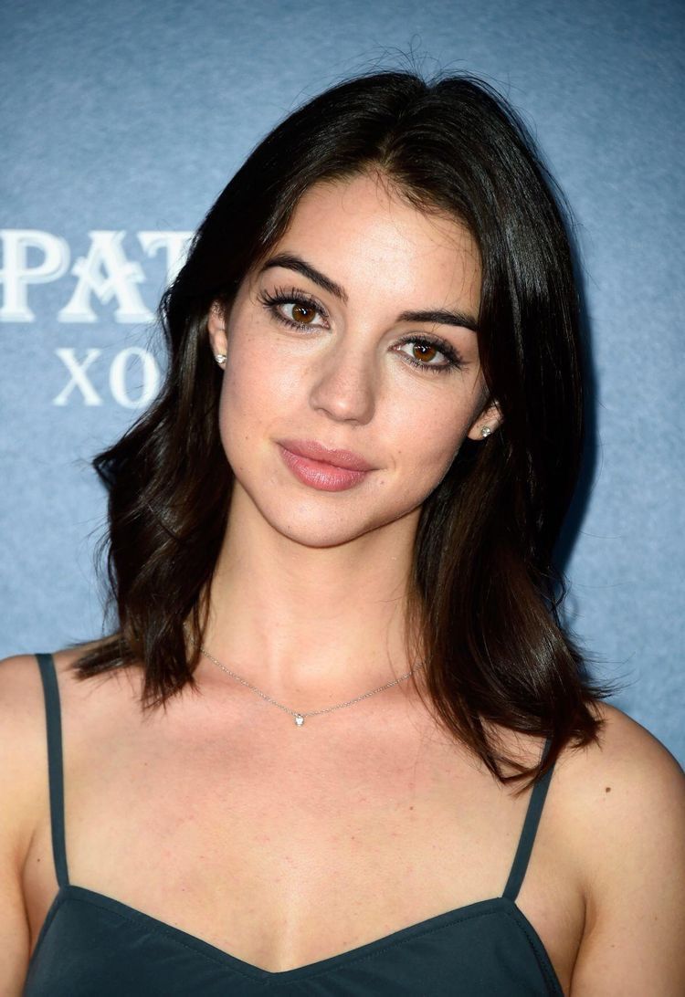 david baranski recommends adelaide kane hot pic