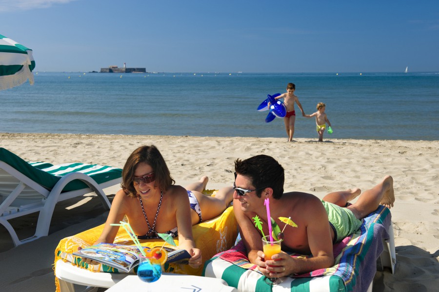 bryce mcdonnell recommends cap d agde beach pic