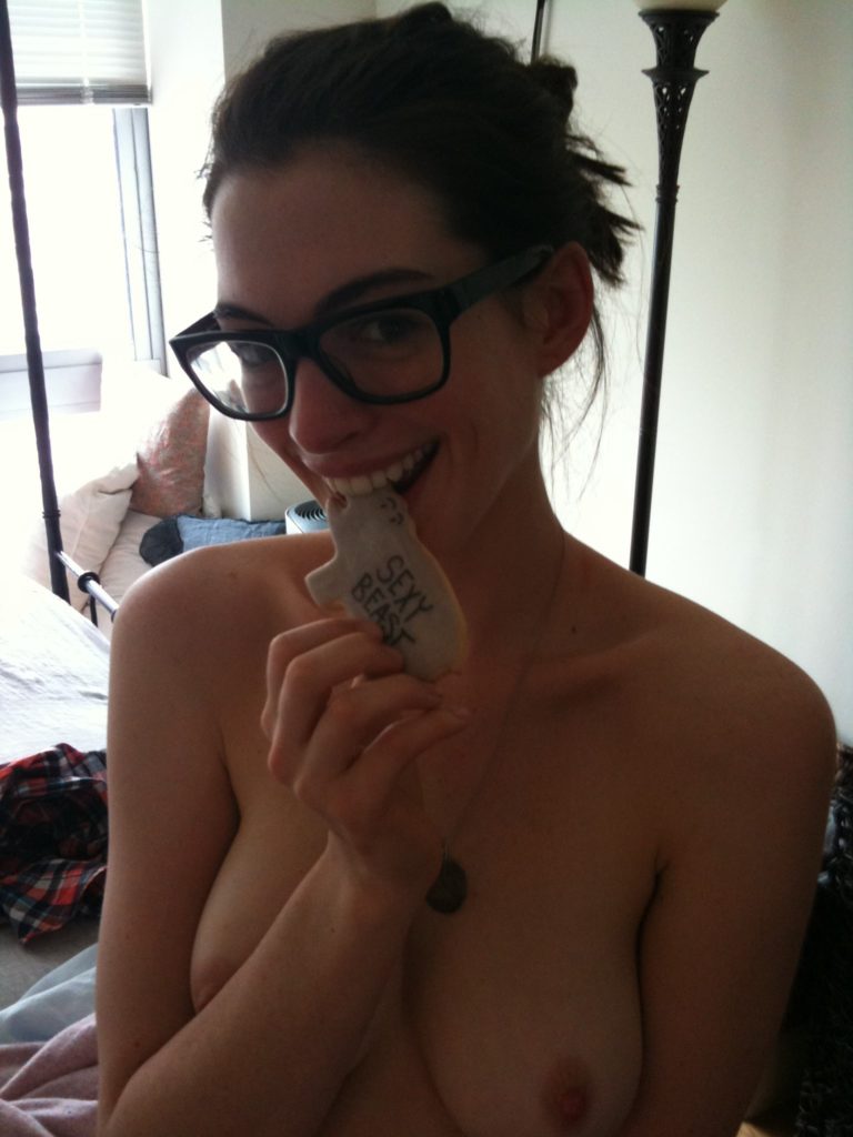 Anne Hathaway Nude Images malibu strings