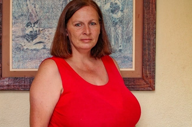 Mature Mom Huge Tits category exhibitionist