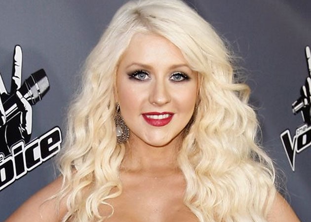 darren rizzo recommends christina aguilera nude photoshoot pic