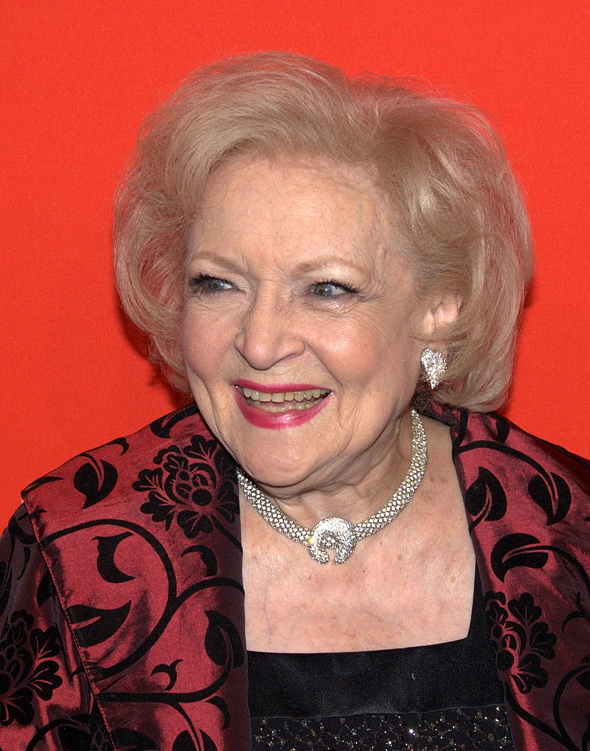 claire mc loughlin recommends Betty White Nude