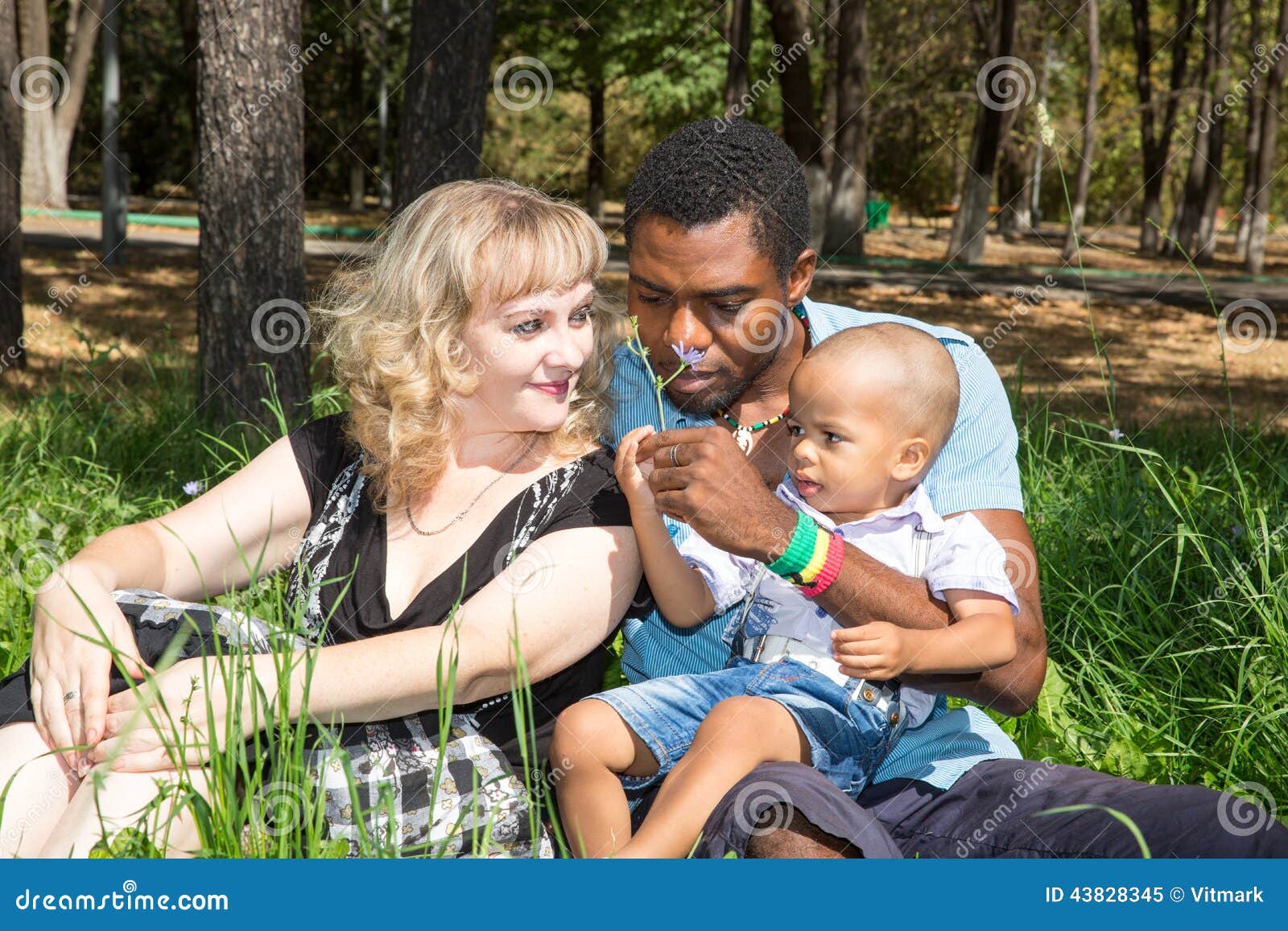 abe haupt share black mom white boy photos