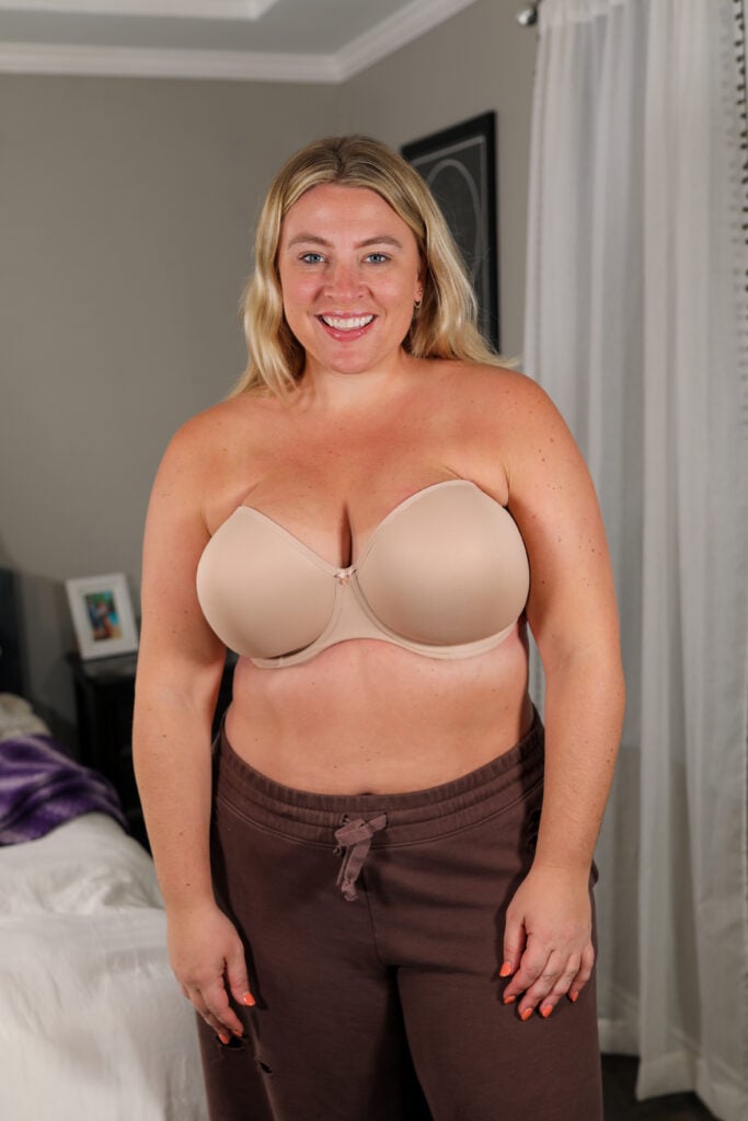 courtney bruntz add photo big bare tits