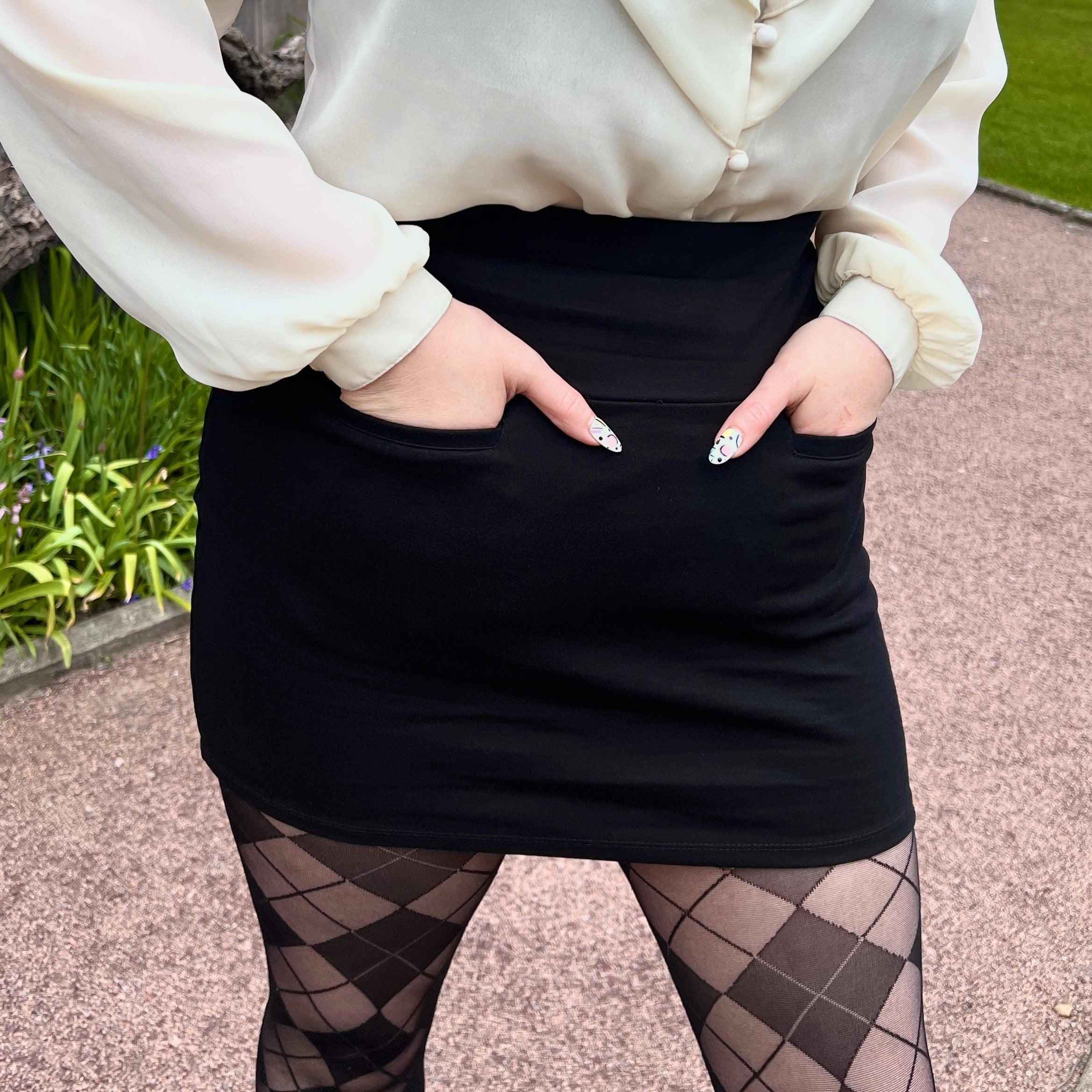 arlene johnston add black pantyhose mini skirt photo