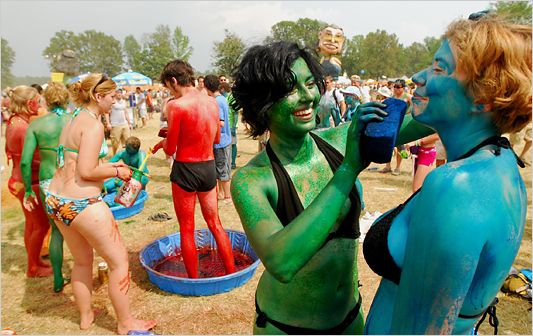 Best of Bonnaroo body paint