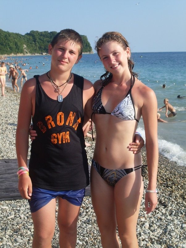 brendan mainville share bother and sister on the beach porn photos