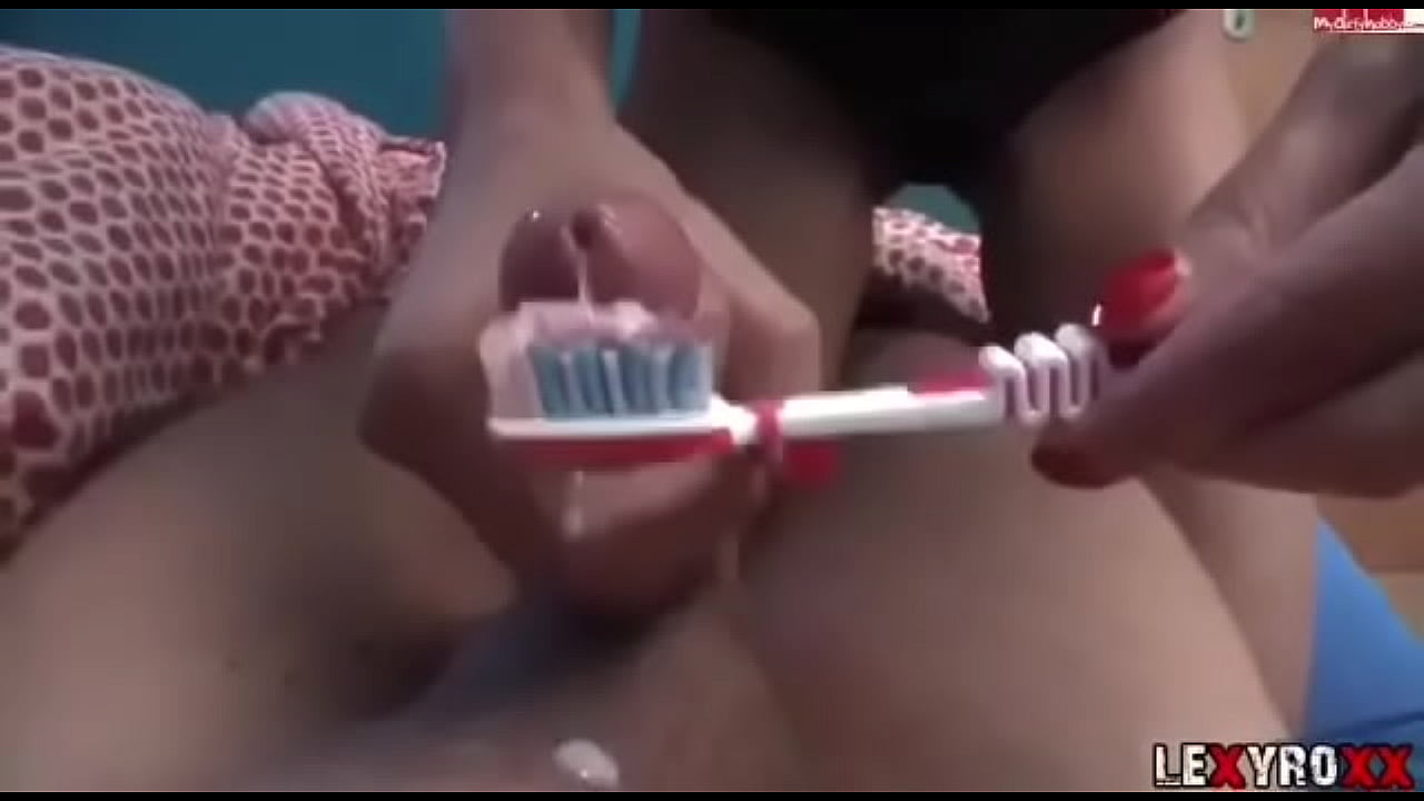 babyrose carpio recommends Brush Teeth With Cum