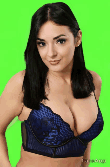 benny gray recommends Busty Lingerie Gifs