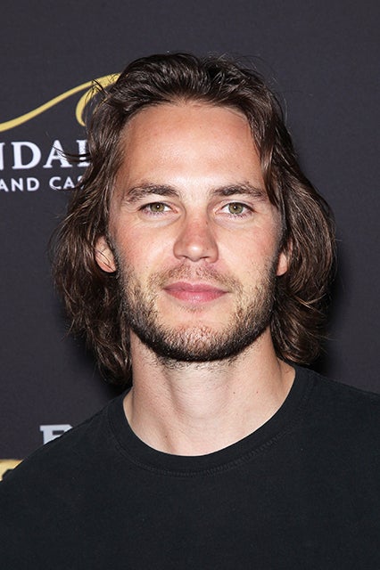 dele adeoye share taylor kitsch nude photos