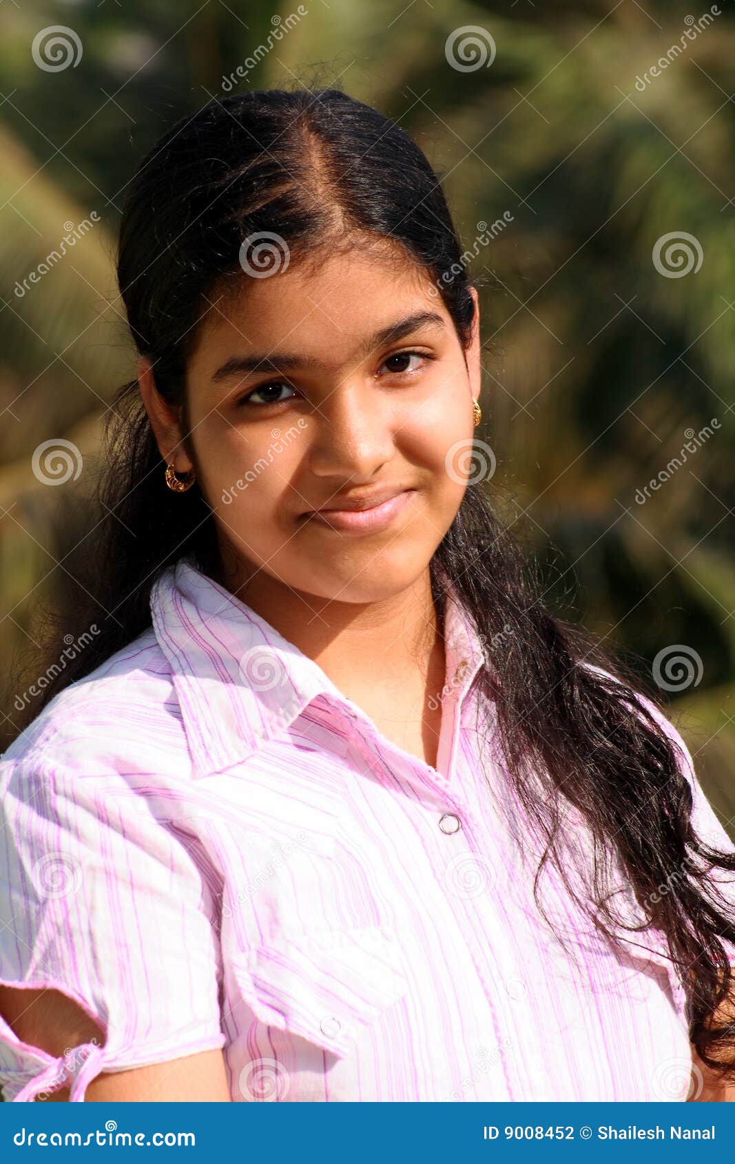 che ismail add college girl images photo