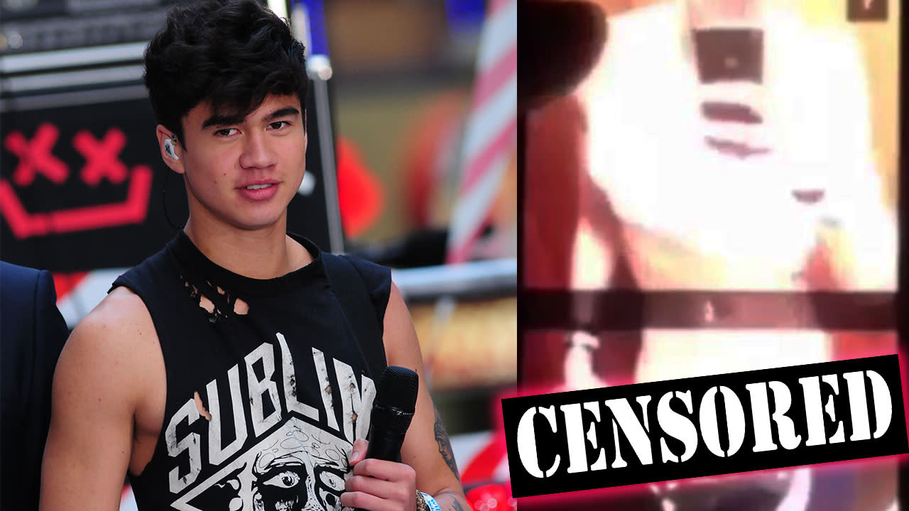 alex mois recommends calum hood nude pic