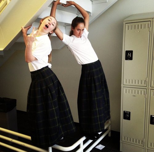 arlene loyola recommends high school girls peeing pic