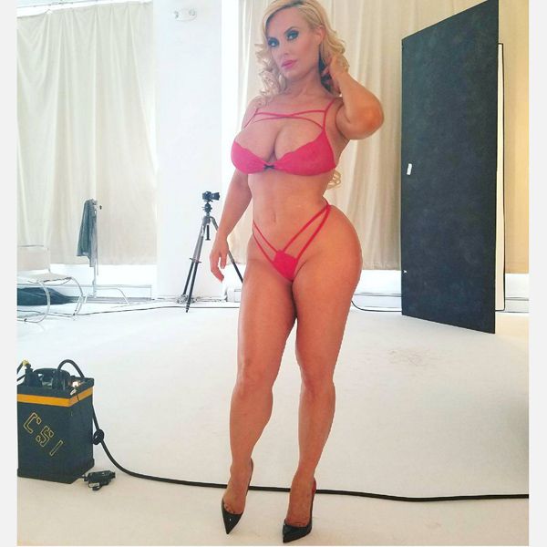 christine campbell recommends coco austin sexy pic