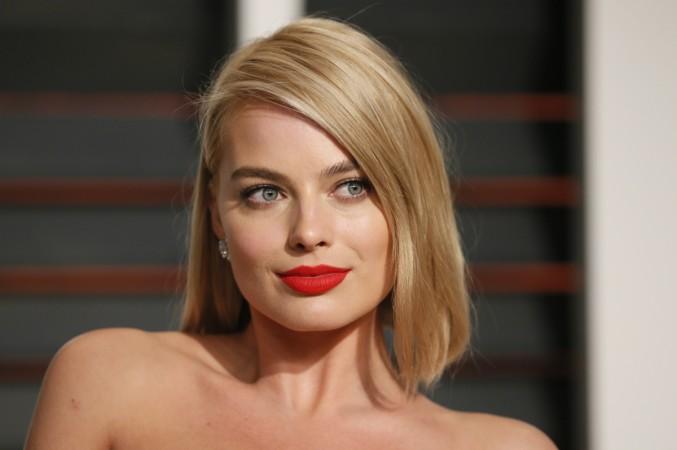 christopher barter recommends Margot Robbie Wolf Of Wall Street Naked