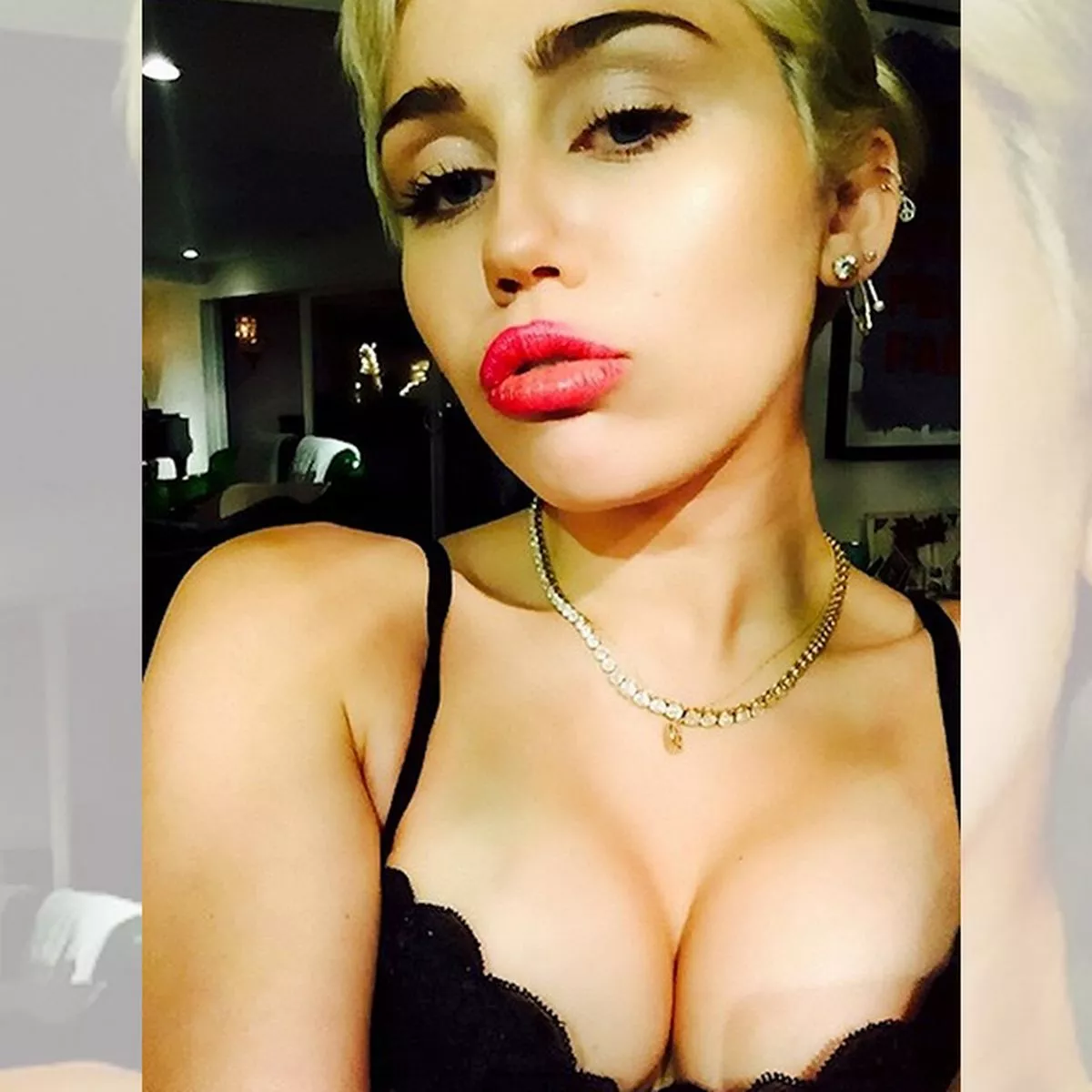 ankush bakshi recommends Miley Cyrus Big Tits