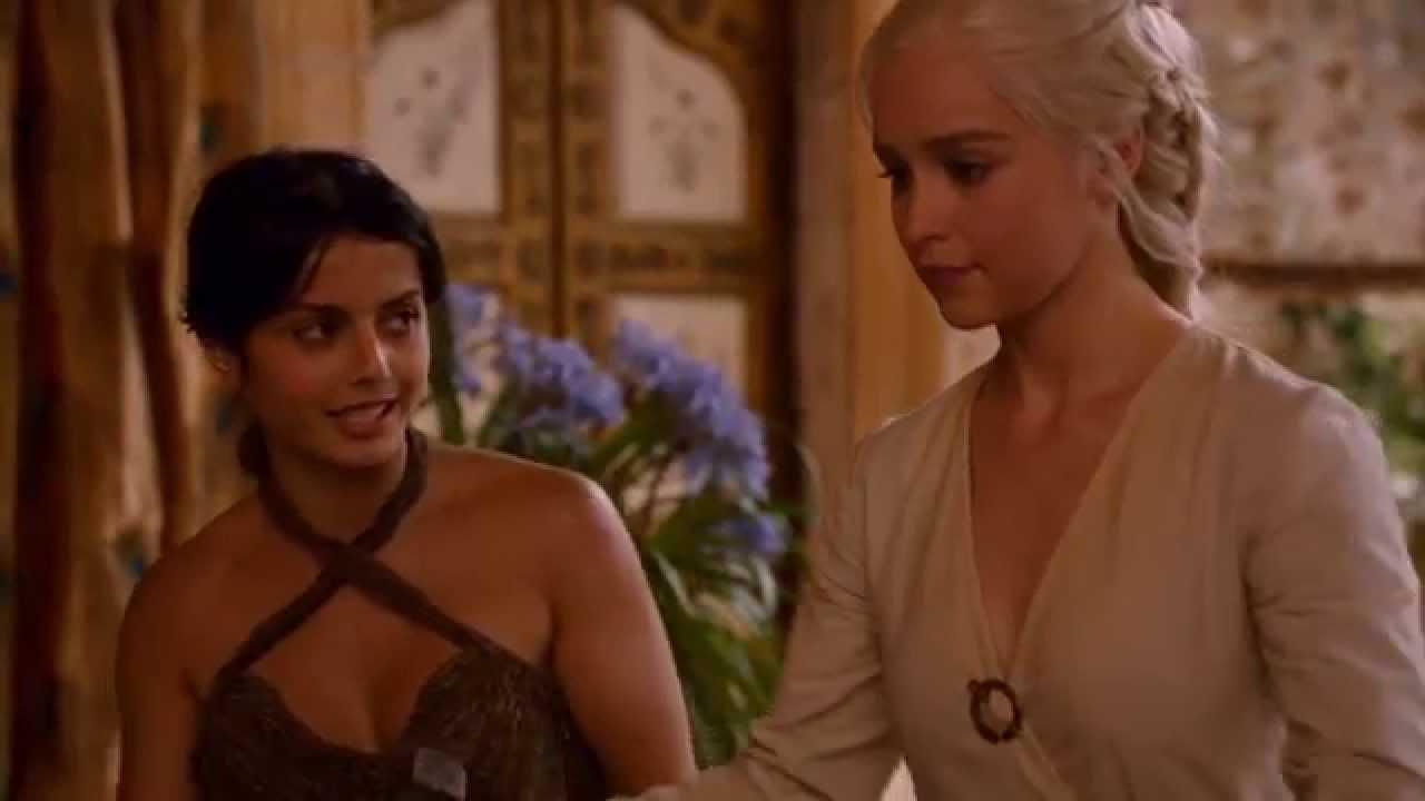 connie worley recommends Daenerys Targaryen Lesbian Scene