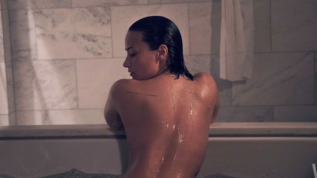 cassie langdon recommends demi lovato ass nude pic