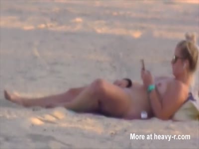 colin doolan recommends Poop Porn On Public Beach