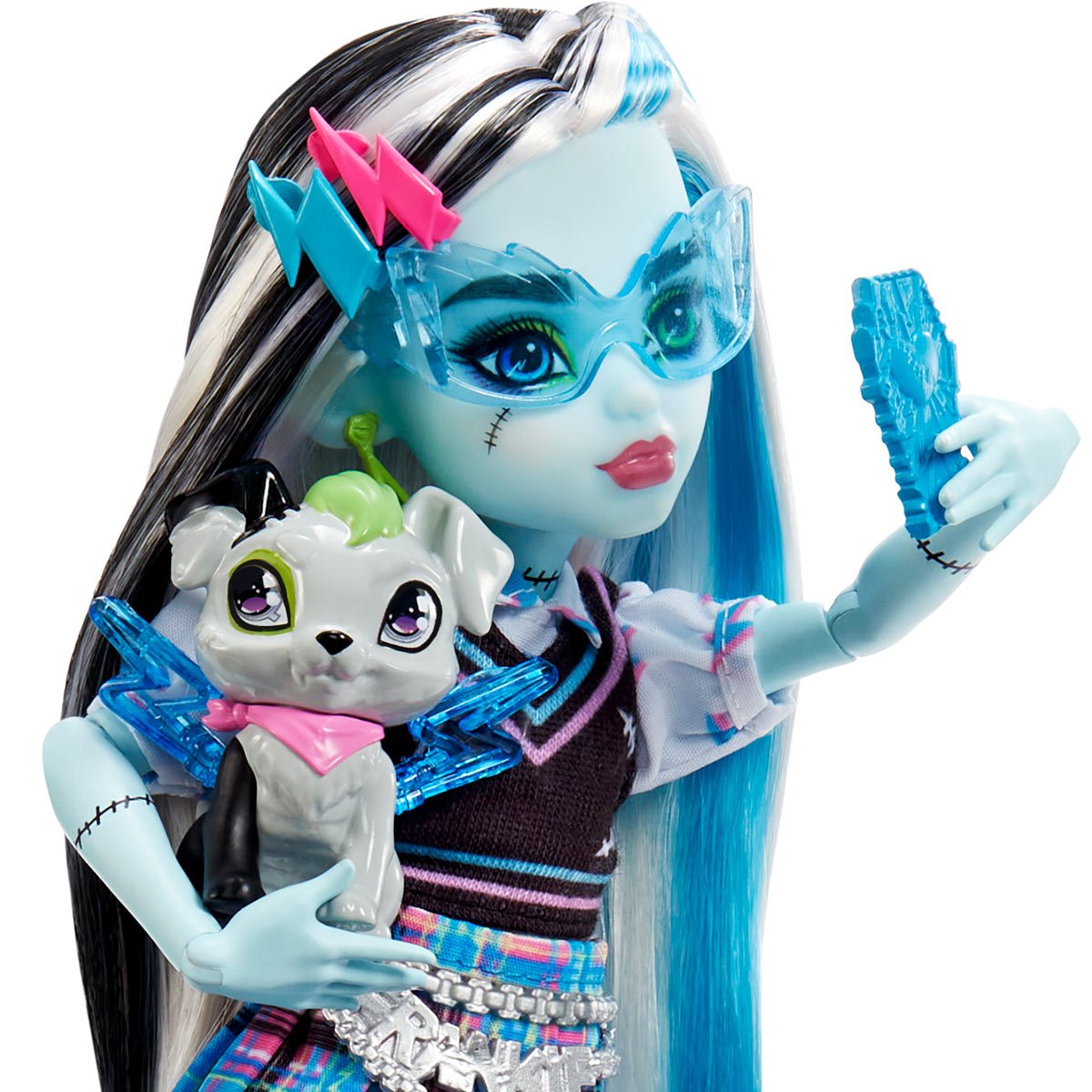 bo jwais recommends pictures of monster high frankie pic