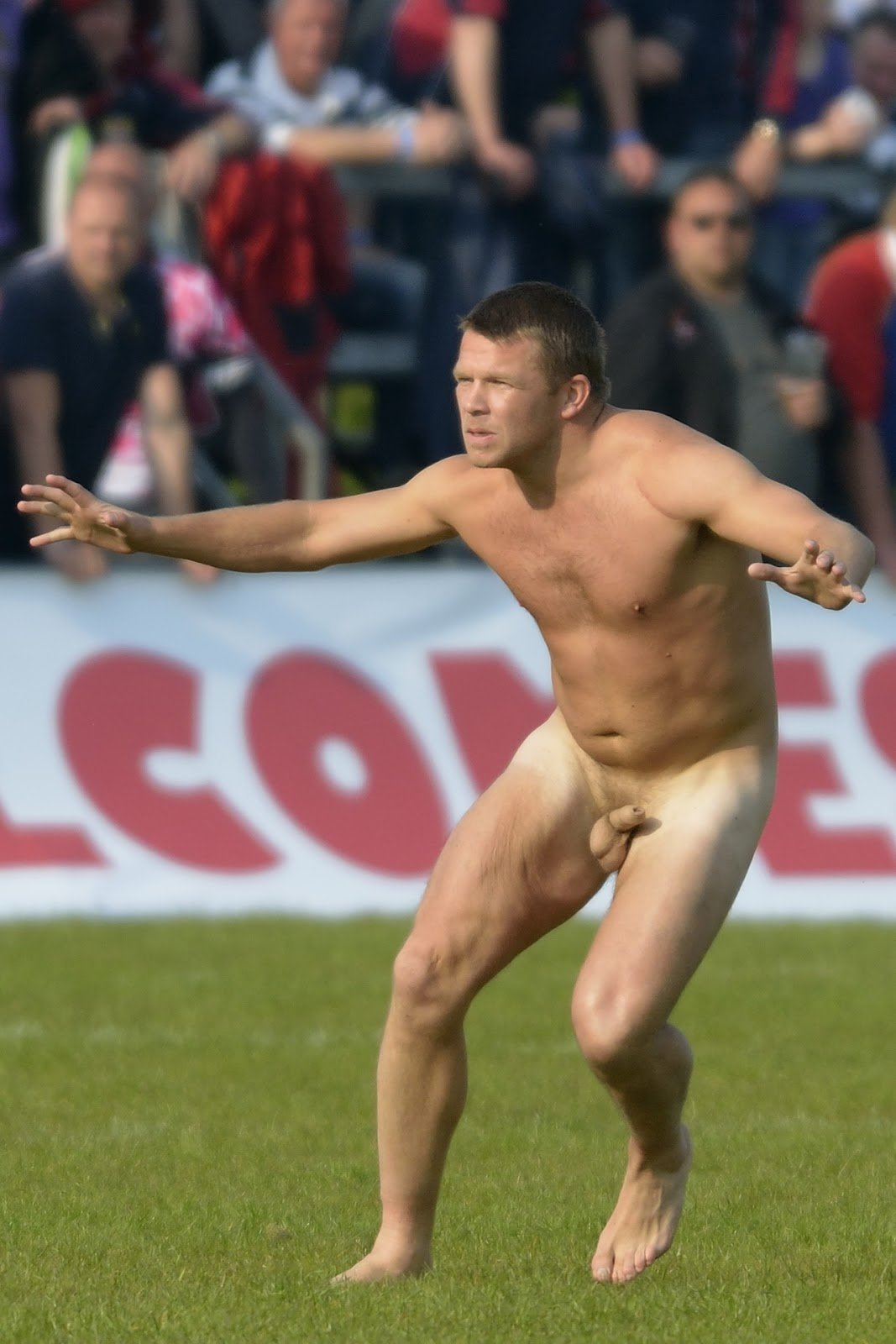 dominik muller recommends Famous Football Players Nude