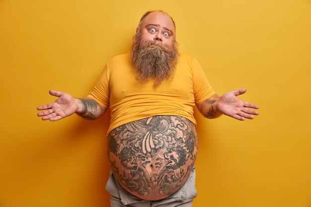 carolyn pizarro share fat ugly bald guy photos