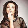 billy last recommends amy jackson hot photoshoot pic