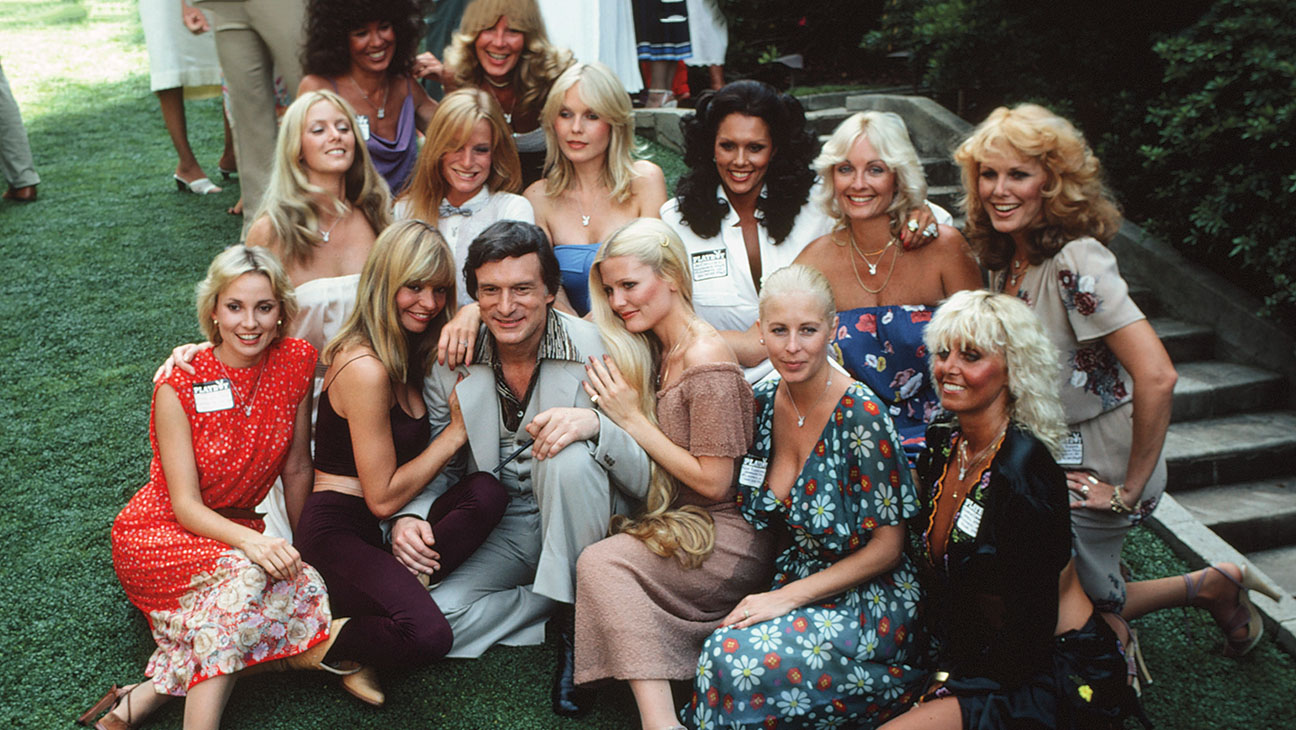 bart wallace recommends playboy mansion girls nude pic