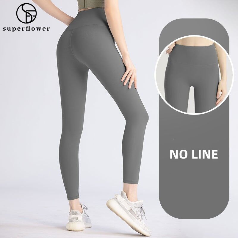 Gia Steel Yoga Pants outfit gets