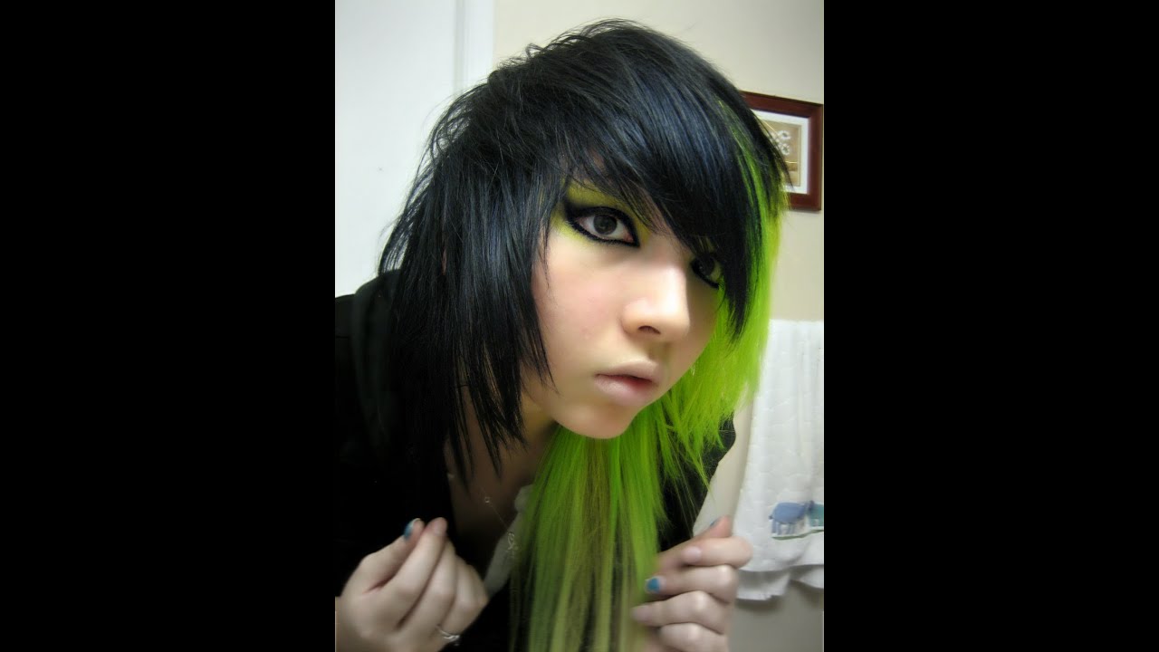 claire ingram recommends Half Black Half Neon Green Hair
