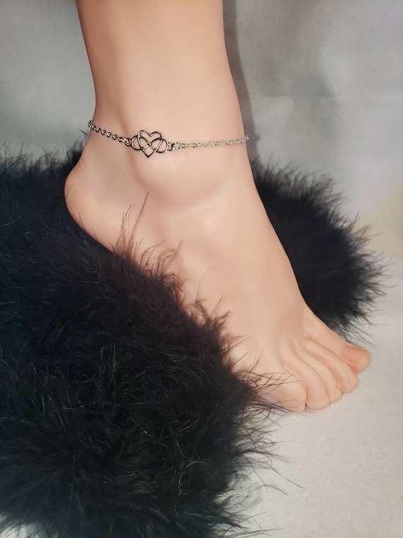 devin mcclain recommends hot wife ankle bracelet charms meaning pic