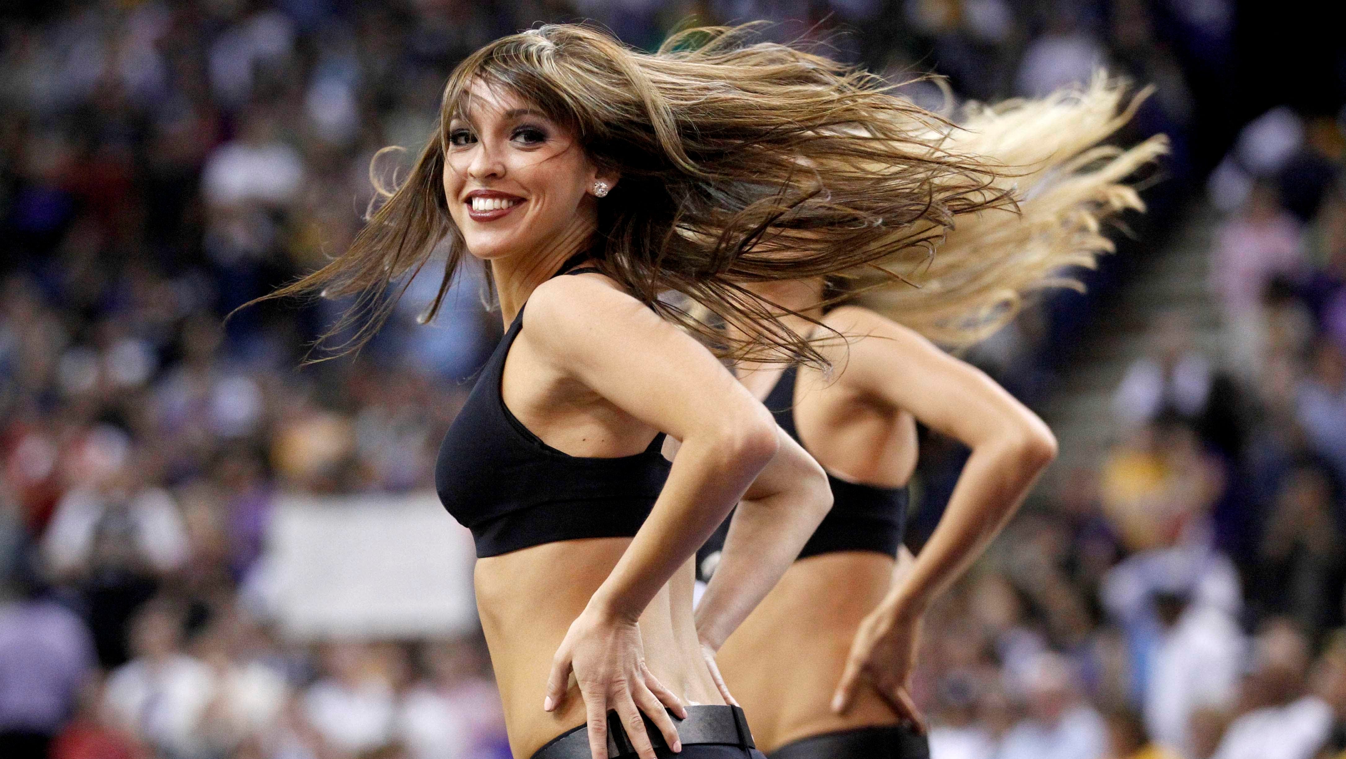 bassel saadeh recommends hottest cheerleaders in sports pic