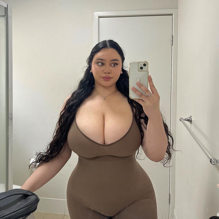 crystal wilcher add photo huge hispanic tits