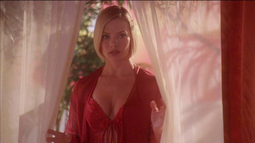 amanda thiedt recommends jaime pressly poison ivy pic