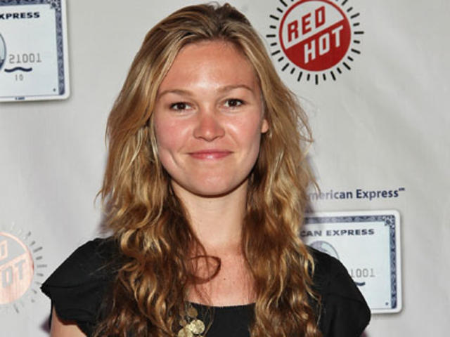 julia stiles hot pics